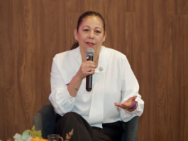 Laura Artemisa llama a romper las barreras entre mujeres