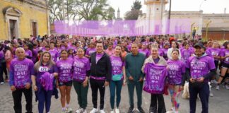 Texmeluquenses participan en Carrera Mujeres al Centro 8M