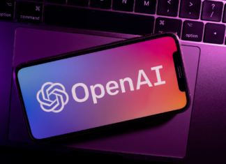OpenAI da marcha atrás a chatbot con contenido sexual explícito