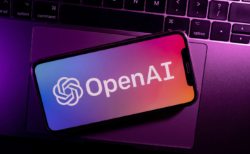 OpenAI da marcha atrás a chatbot con contenido sexual explícito