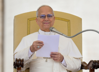 Papa León XIV implora paz para el “mundo entero”