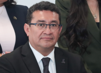 Congreso de Puebla analiza posible destitución de funcionarios