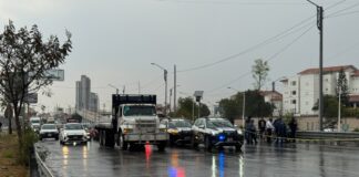 Motociclista muere atropellada en el Periférico Ecológico