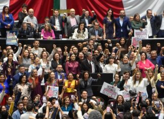 ¿Cuáles diputados poblanos rechazaron la reforma electoral?