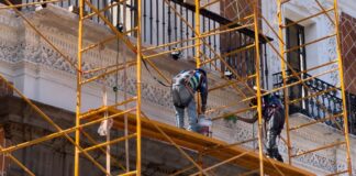 Rehabilitan antigua Sede del Congreso tras desprendimiento en fachada