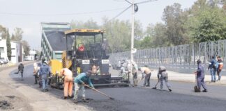 Trabajan en rehabilitación de 24 Sur y Bulevar del Niño Poblano