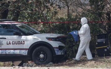 Hallan cuerpo de mujer en inmediaciones de panteón en San Aparicio