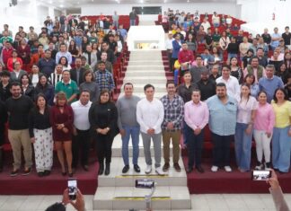 Texmelucan presenta conferencia sobre IA generativa para empresas