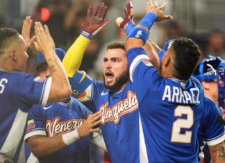 Venezuela gana su primer Clásico Mundial de Béisbol tras vencer a EU