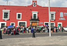 Agreden al subsecretario de Gobernación durante protesta en Casa Aguayo