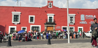 Agreden al subsecretario de Gobernación durante protesta en Casa Aguayo