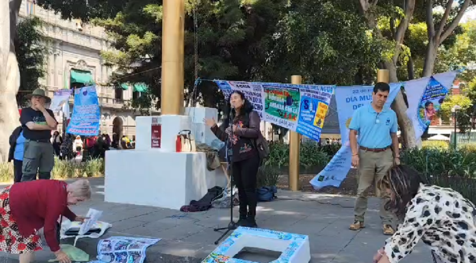 Denuncian riesgos por contaminación en ríos y presa de Puebla