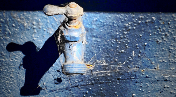 Denuncian desabasto de agua en tres colonias de Tehuacán