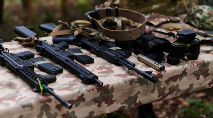 EU acusa a ciudadano búlgaro de suministrar armas al CJNG