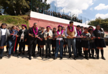 Entregan barda perimetral en bachillerato de Zacatlán