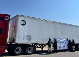 Recuperan tractocamión robado en la Orizaba-Puebla