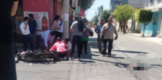 Muere motociclista tras chocar contra camión en Tehuacán