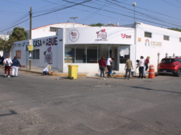 Realizan faena comunitaria en Casa del Abue de San Pedro Cholula