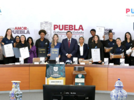 Gobierno del Estado reconoce a jugadoras de Guerreras de Puebla