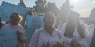 Exigen justicia por asalto y asesinato de enfermera en Amozoc