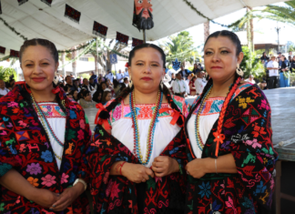 SEP Puebla reconoce a docentes en comunidades originarias