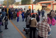 Padres exigen destitución de director y maestro en primaria de Coronango
