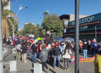 Marcha de la 28 de Octubre provoca cierres viales en Puebla