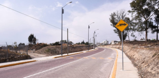 Lupita Cuautle entrega obra de adoquinamiento en San Antonio Cacalotepec