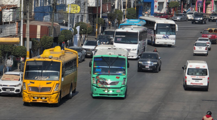 Texmelucan realizará operativos para ordenar paradas del transporte público