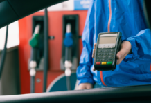 México busca eliminar el efectivo en gasolineras y casetas