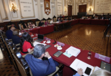 Cabildo de Puebla discrepa por Plan B de la Reforma Electoral