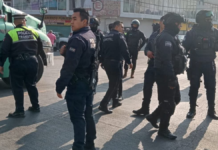 Riña entre transportistas y Tránsito genera tensión en Texmelucan