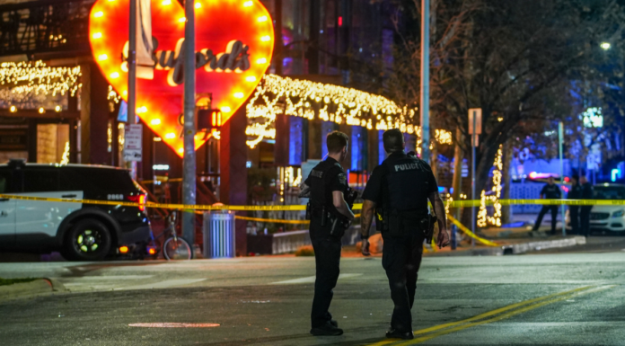 Tiroteo en bar de Texas deja tres muertos y 18 heridos