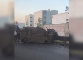 Dos heridos tras volcadura en la autopista México-Puebla