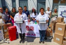 Tonantzin Fernández entrega medicamentos en CERESO de Cholula