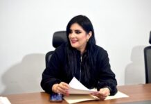Delfina Pozos propone plazo máximo de seis meses para entrega de títulos profesionales