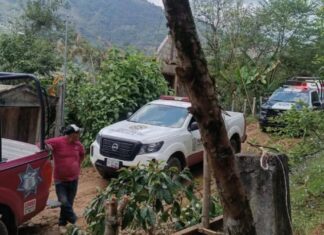 Albañil muere tras quedar atrapado por deslizamiento de tierra en Zacatlán