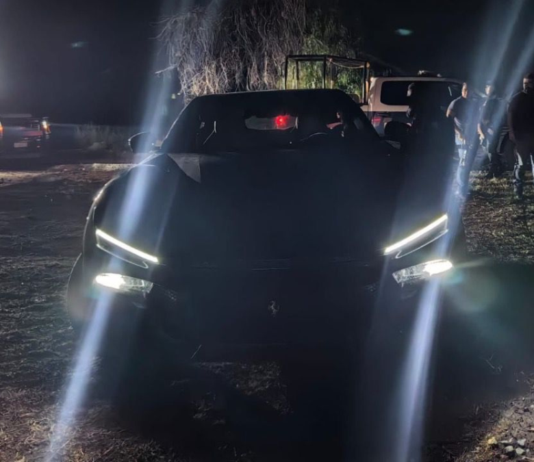 Recuperan vehículo de lujo robado en la Puebla–Veracruz