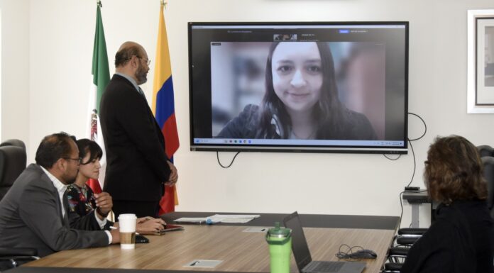 BUAP y Universidad Santo Tomás-Tunja otorgan doble titulación a 1a generación