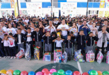 Grupo Oro lleva sonrisas a Azumiatla con JuguetiOro 2026