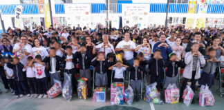 Grupo Oro lleva sonrisas a Azumiatla con JuguetiOro 2026