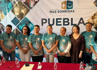Laura Artemisa celebra 20 años de la Fundación “Más Sonrisas Puebla”