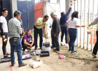 DIF San Pedro Cholula realiza Faena Comunitaria en Casa del Abue