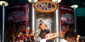 Puebla capital celebra a la niñez con función de lucha libre