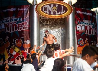 Puebla capital celebra a la niñez con función de lucha libre