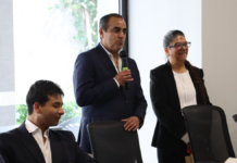 Mauricio Céspedes encabeza taller con estudiantes de la UPAEP