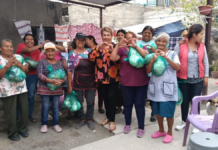 Modesta Delgado distribuye apoyos en la región de Atlixco