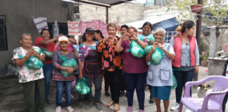 Modesta Delgado distribuye apoyos en la región de Atlixco