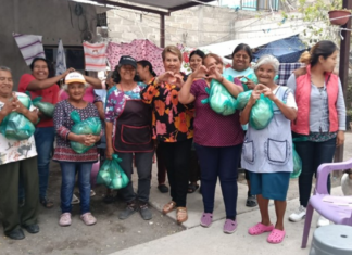 Modesta Delgado distribuye apoyos en la región de Atlixco