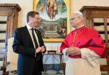 Papa León XIV pide a retomar canales diplomáticos en Medio Oriente